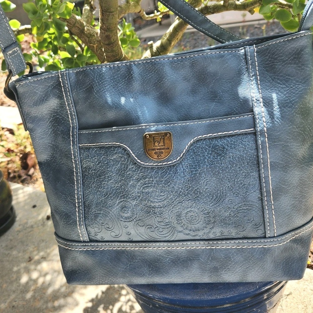 Stone Mountain Blue Paisley Embossed Shoulder Bag with Zip Closure and Pockets - Picture 3 of 9